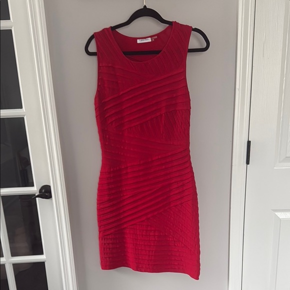 Calvin Klein Dresses & Skirts - Elegant Calvin Klein Red Sleeveless Dress Size 6